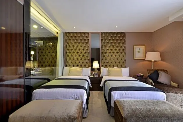 1 Çift Kişilik Veya 2 Tek Kişilik Yatak Deluxe