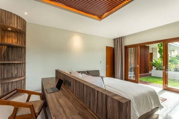 Family Villa, 3 Yatak Odası, Kişiye Özel Havuzlu, Havuz Manzaralı (Pool Suite)