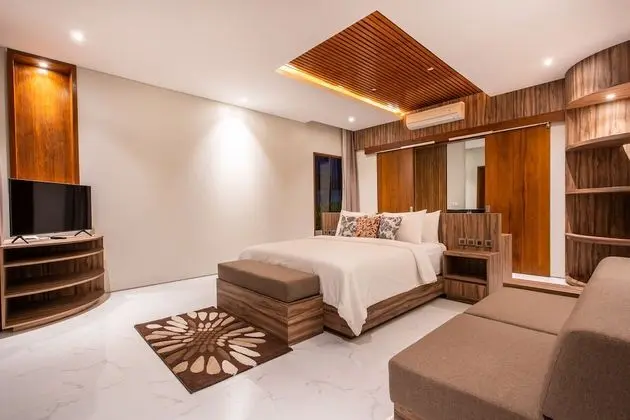 Family Villa, 3 Yatak Odası, Kişiye Özel Havuzlu, Havuz Manzaralı (Pool Suite)