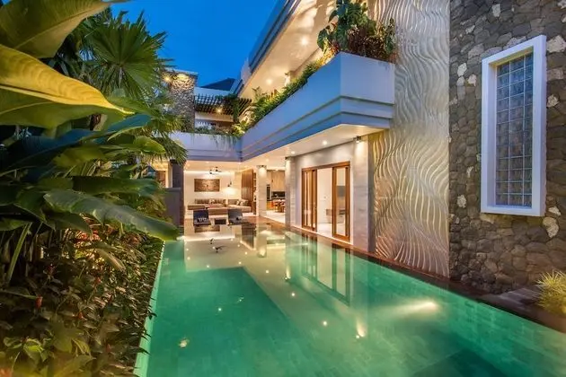 Family Villa, 3 Yatak Odası, Kişiye Özel Havuzlu, Havuz Manzaralı (Pool Suite)