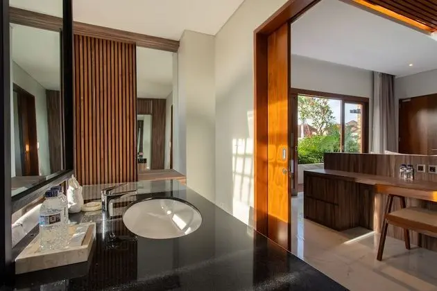 Family Villa, 3 Yatak Odası, Kişiye Özel Havuzlu, Havuz Manzaralı (Pool Suite)