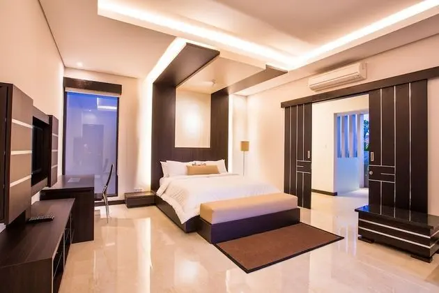 Family Villa (Pool Suite)