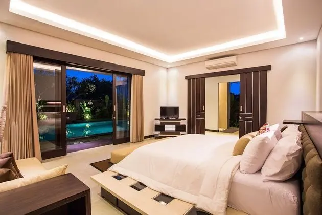 Family Villa (Pool Suite)