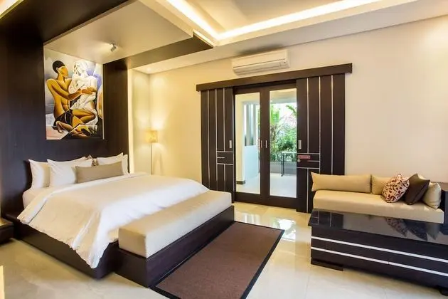 Family Villa (Pool Suite)