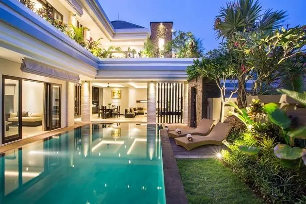 Family Villa (Pool Suite)