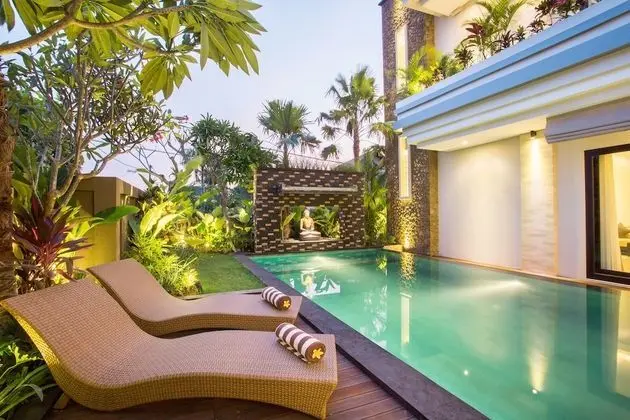 Family Villa (Pool Suite)