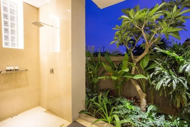 Family Villa (Pool Suite)