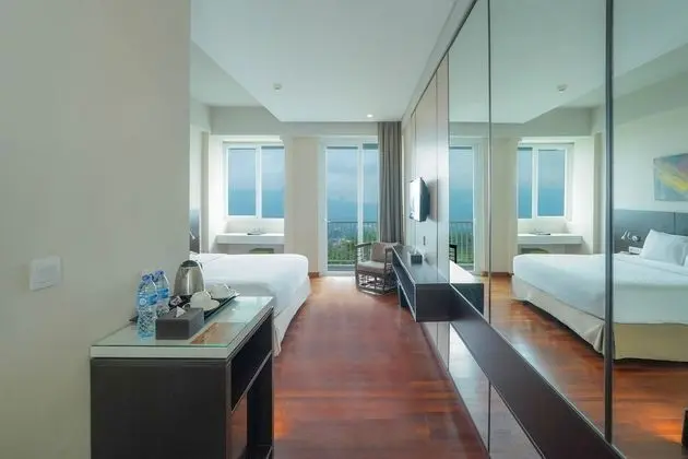 Deluxe Tek Büyük Yataklı Oda, 1 En Büyük (King) Boy Yatak, Balkon, Dağ Manzaralı