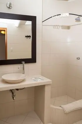 Standard Üç Kişilik Oda