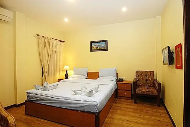 Standard Tek Büyük Yataklı Oda