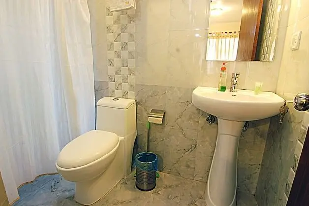 Standard Tek Büyük Yataklı Oda