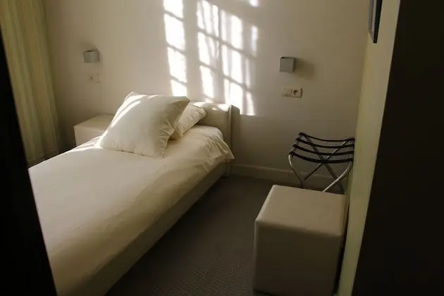 Single room (1 one-person bed)