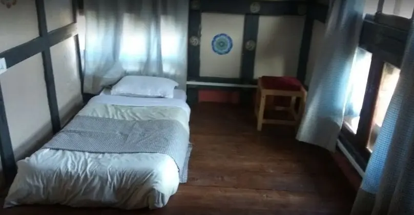 Oda, 1 Çift Kişilik Yatak, Dağ Manzaralı