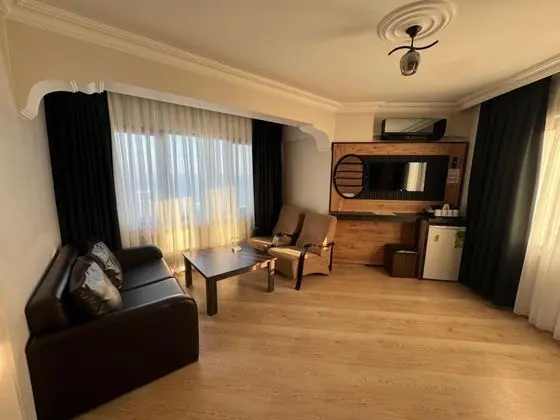 Aile Odası, Deniz Manzaralı