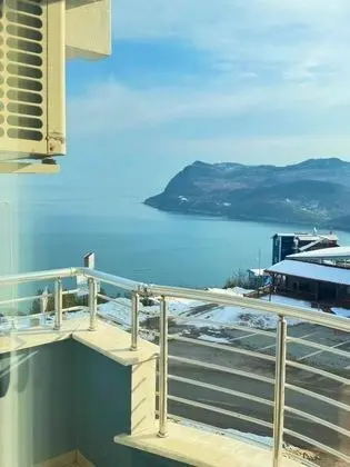 Aile Odası, Deniz Manzaralı