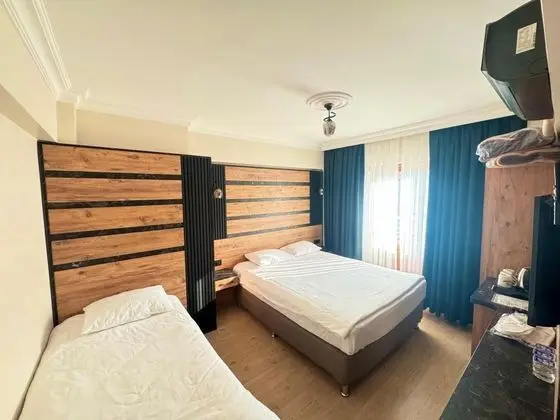 Triple, Deniz Manzaralı