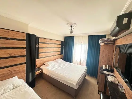 Triple, Deniz Manzaralı
