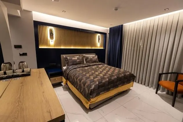 Deluxe Oda Balkonlu, Şehir veya Dağ Manzaralı, Balkonlu