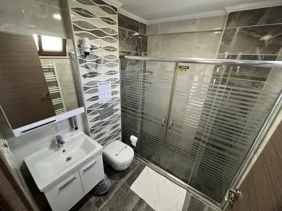 Deniz Manzaralı Standard Family Oda