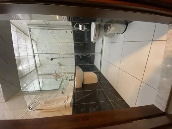 Triple, Şehir Manzaralı, 1. Kat
