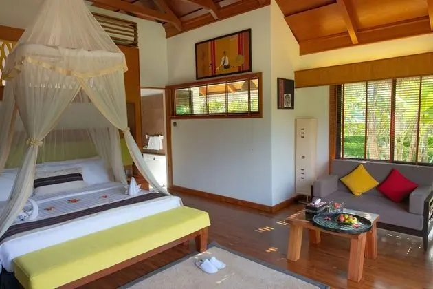 Villa (Amata)