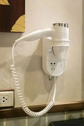 Deluxe Twin