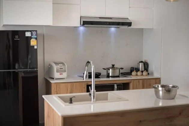 2-Bedroom Apartment with Balcony