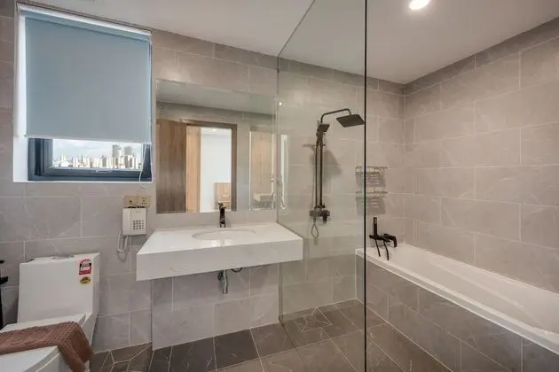 2-Bedroom Apartment with Balcony