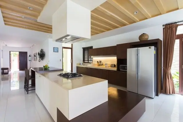 4 Bedrooms Private Pool Villa