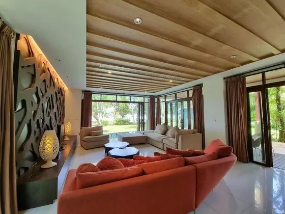 4 Bedrooms Private Pool Villa