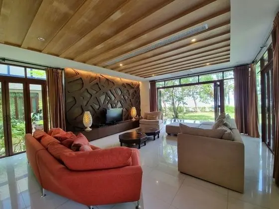 4 Bedrooms Private Pool Villa