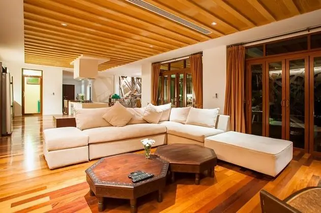 5 Bedrooms with Private Pool Villa