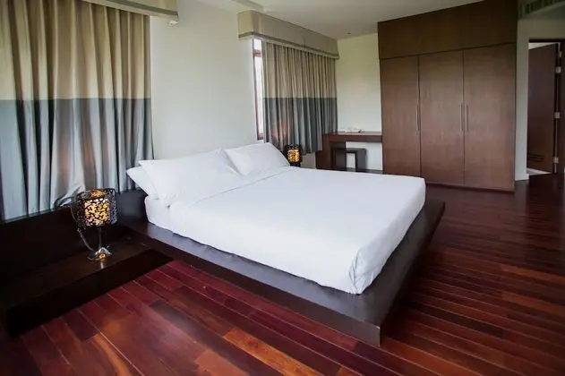 3 Bedrooms Villa