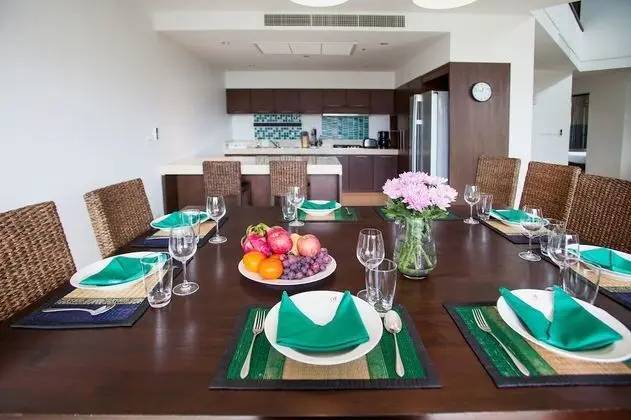 3 Bedrooms Villa