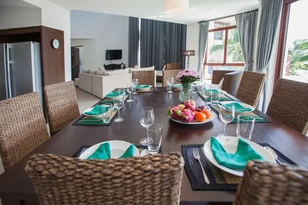 3 Bedrooms Villa