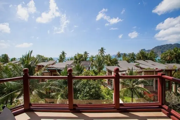 3 Bedrooms Villa