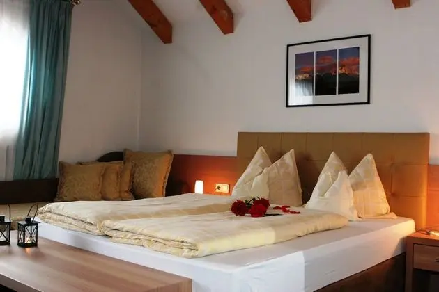 Classic Tek Büyük veya İki Ayrı Yataklı Oda, Balkon
