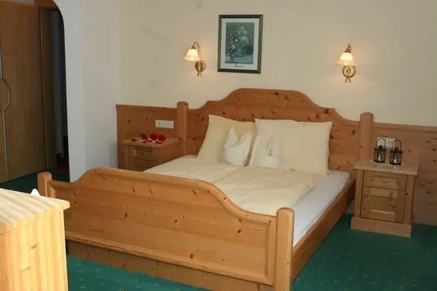 Classic Tek Büyük veya İki Ayrı Yataklı Oda, Balkon