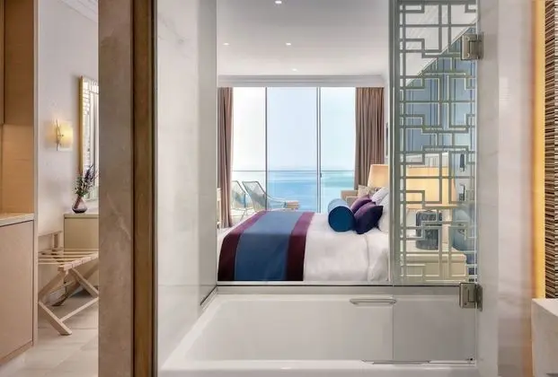 Deluxe Tek Büyük veya İki Ayrı Yataklı Oda, Deniz Manzaralı