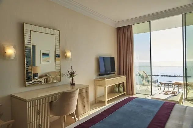 Deluxe Tek Büyük veya İki Ayrı Yataklı Oda, Deniz Manzaralı
