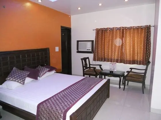 Luxury Tek Büyük Yataklı Oda