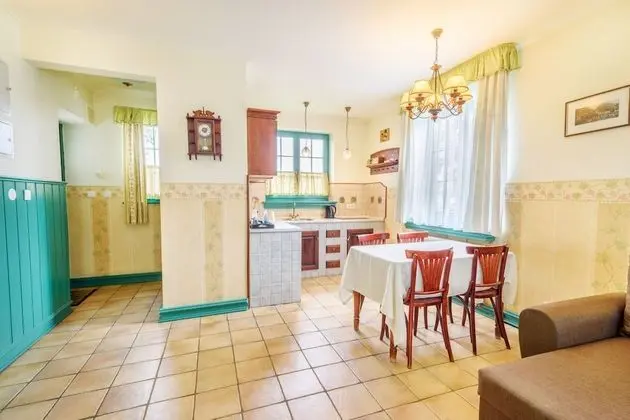 Villa, 2 Yatak Odası, Küçük Mutfak