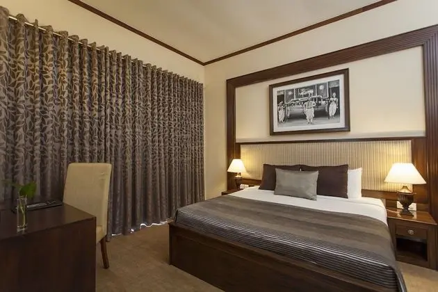 Junior Mountain View Suite