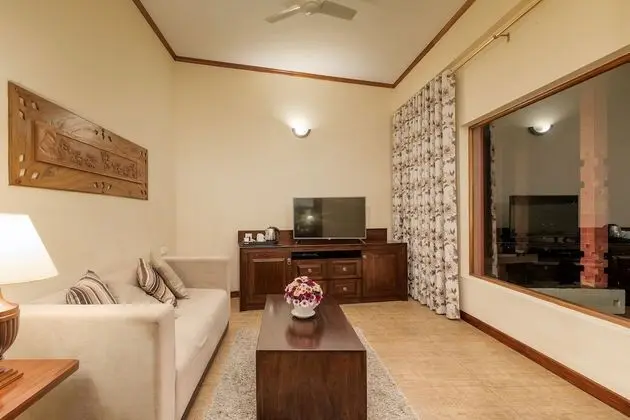 Junior Mountain View Suite