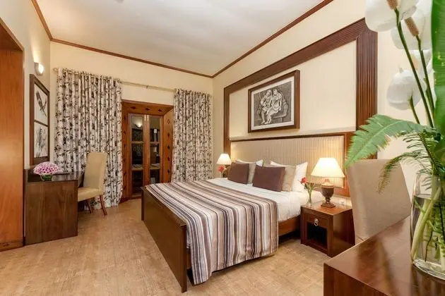 Junior Mountain View Suite