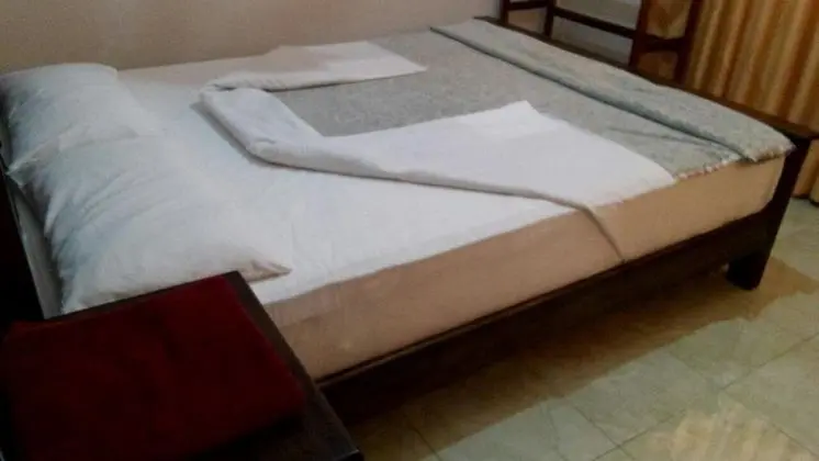 Basic Tek Büyük Yataklı Oda, 3 Yatak Odası, Bahçe Manzaralı