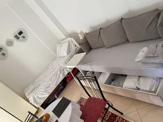 Apart Daire, 1 Tek Kişilik Yatak