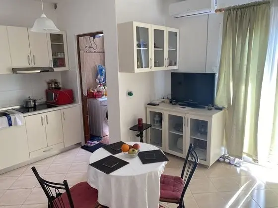 Apart Daire, 1 Tek Kişilik Yatak