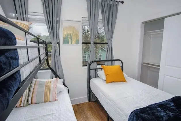 Sıra Ev, 3 Yatak Odası (4 Bedrooms)
