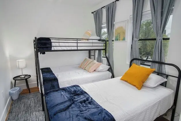 Sıra Ev, 3 Yatak Odası (4 Bedrooms)